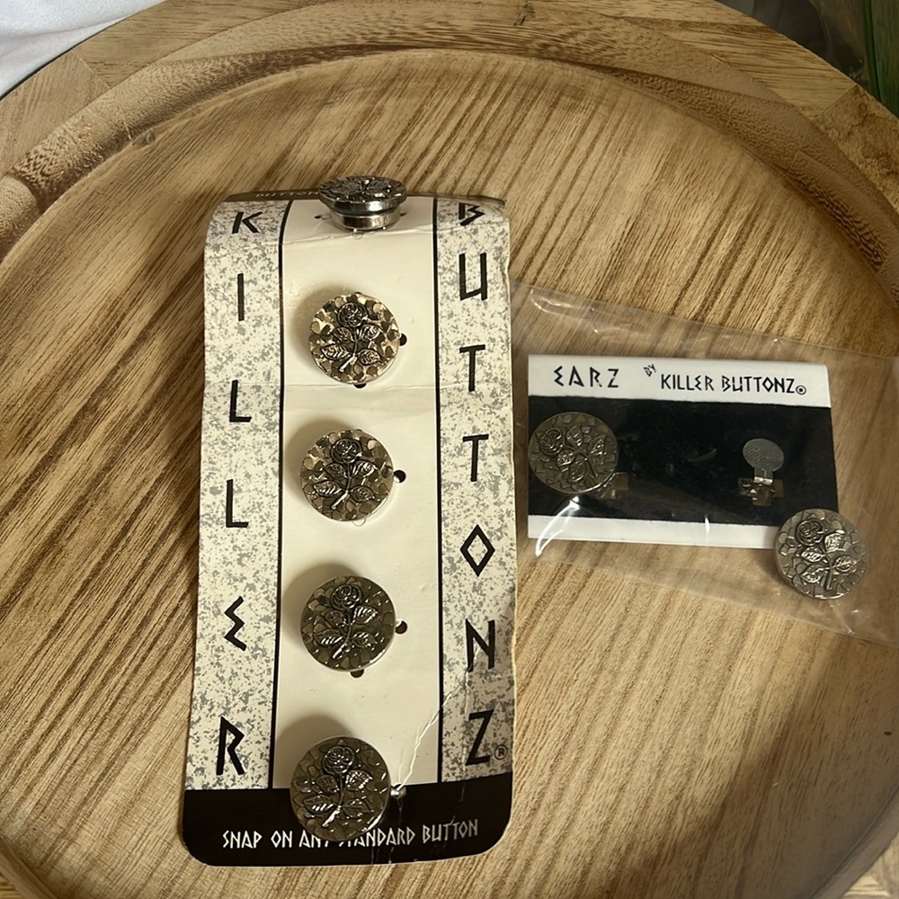 Vintage button covers with matching earrings